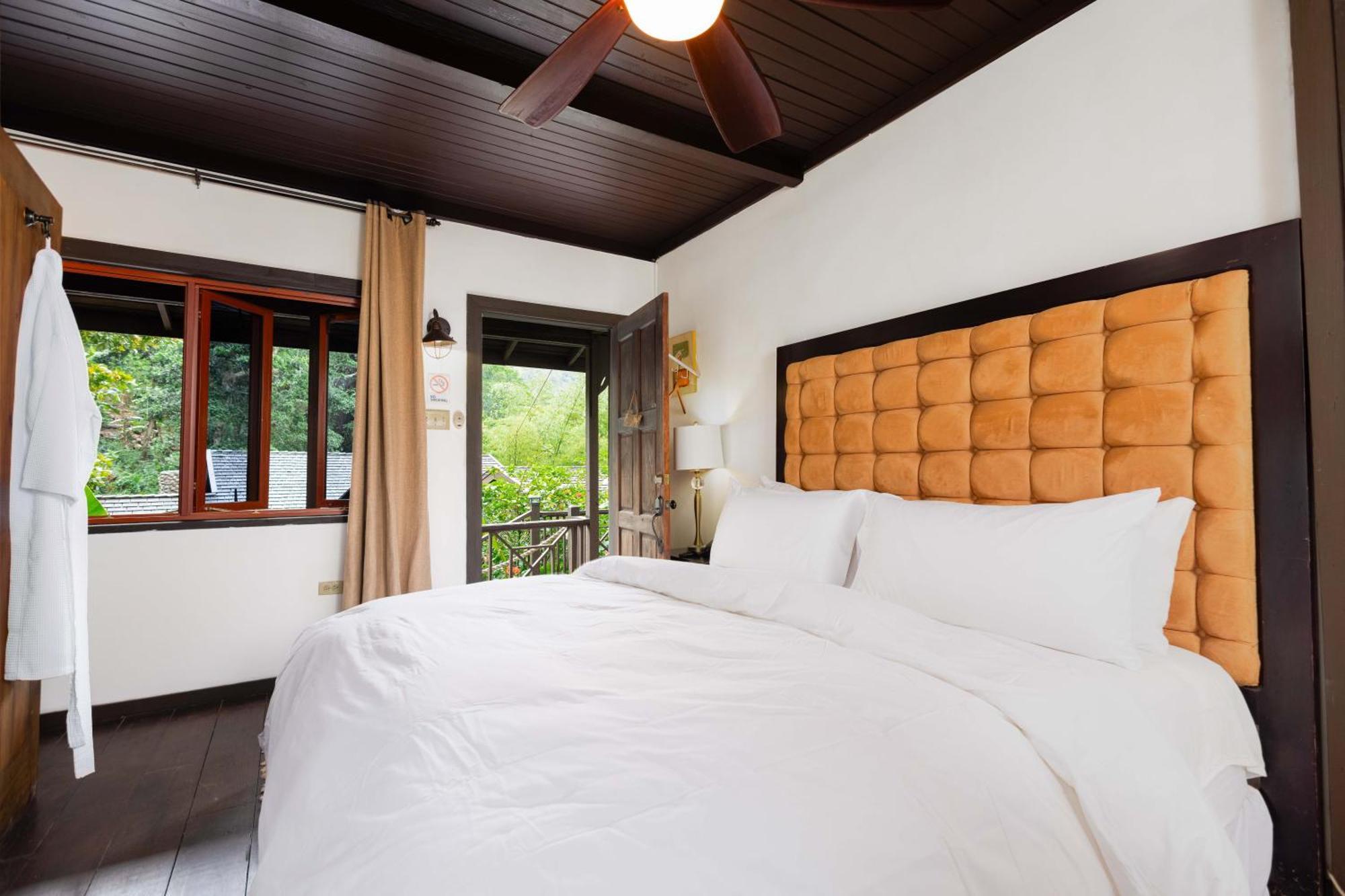 Serendipity Holistic Resort Spa Kingston Eksteriør billede