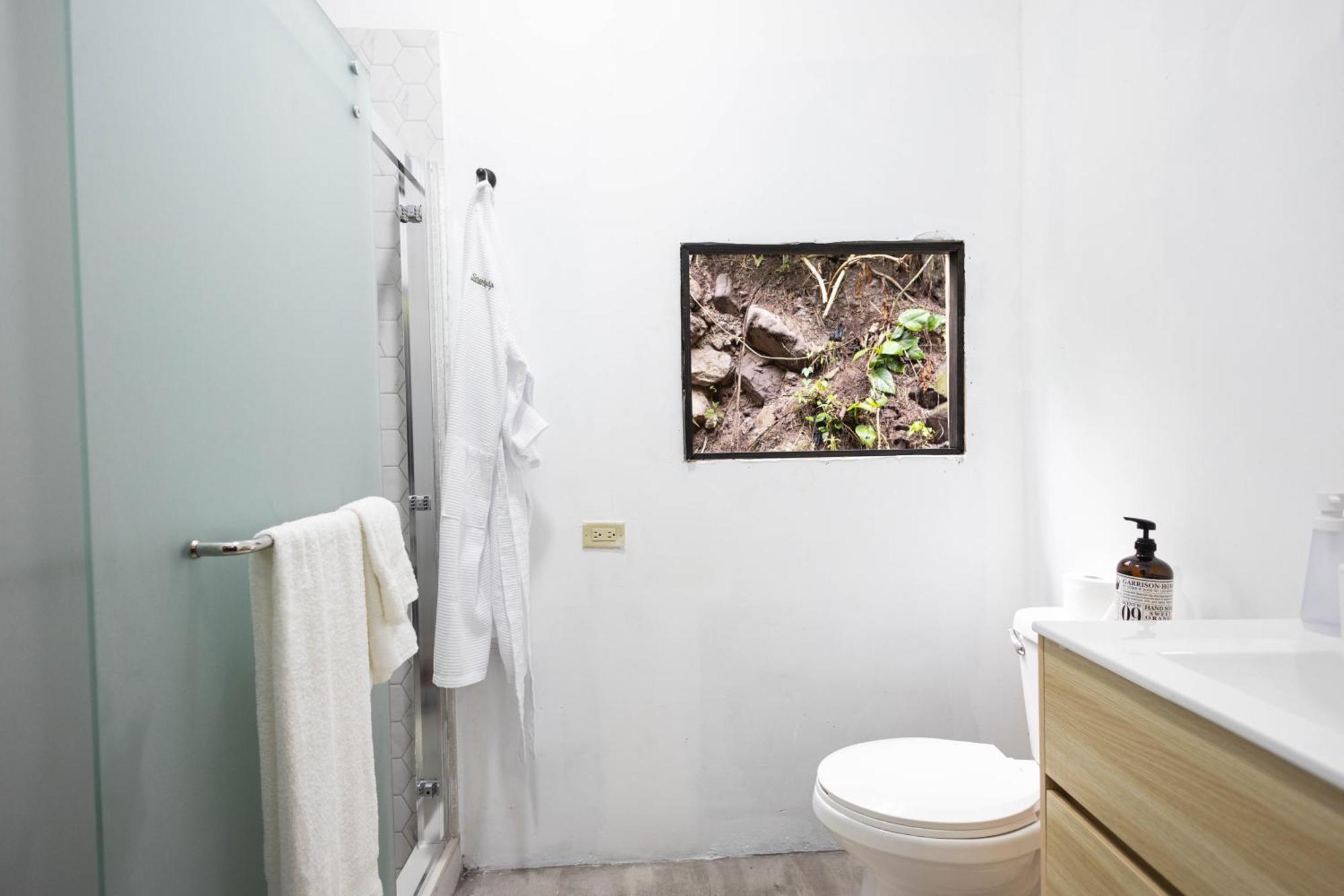 Serendipity Holistic Resort Spa Kingston Eksteriør billede